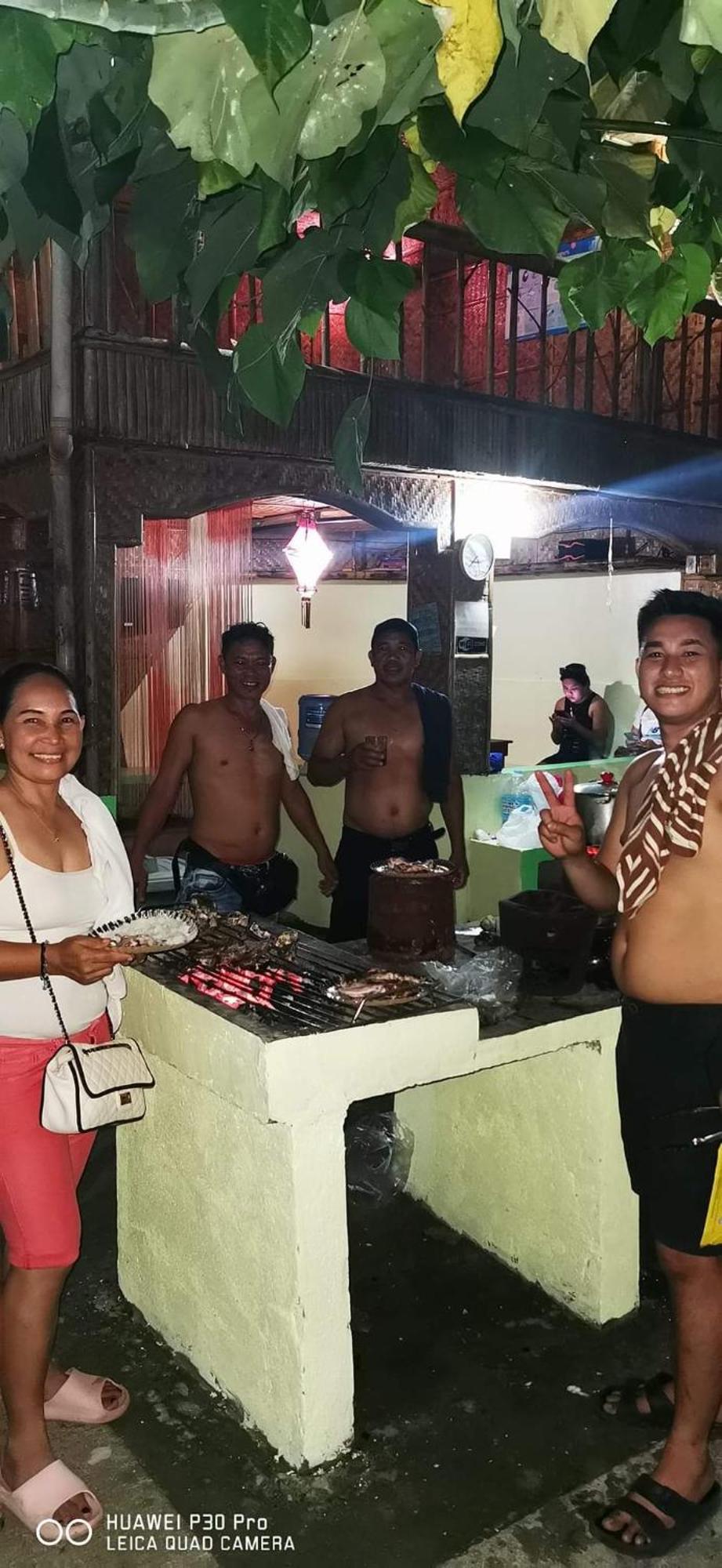 Bambooze Hauz Hotel Balabag  Luaran gambar