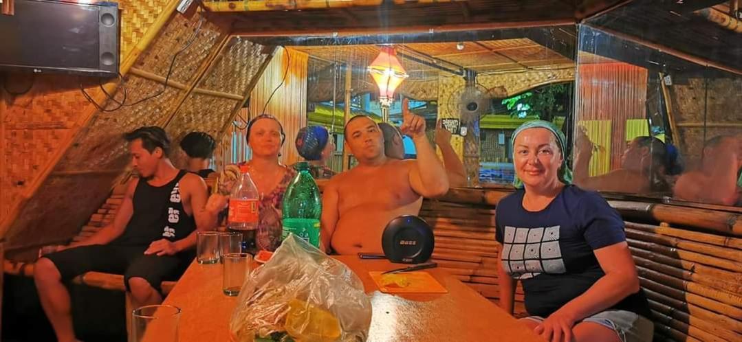 Bambooze Hauz Hotel Balabag  Luaran gambar
